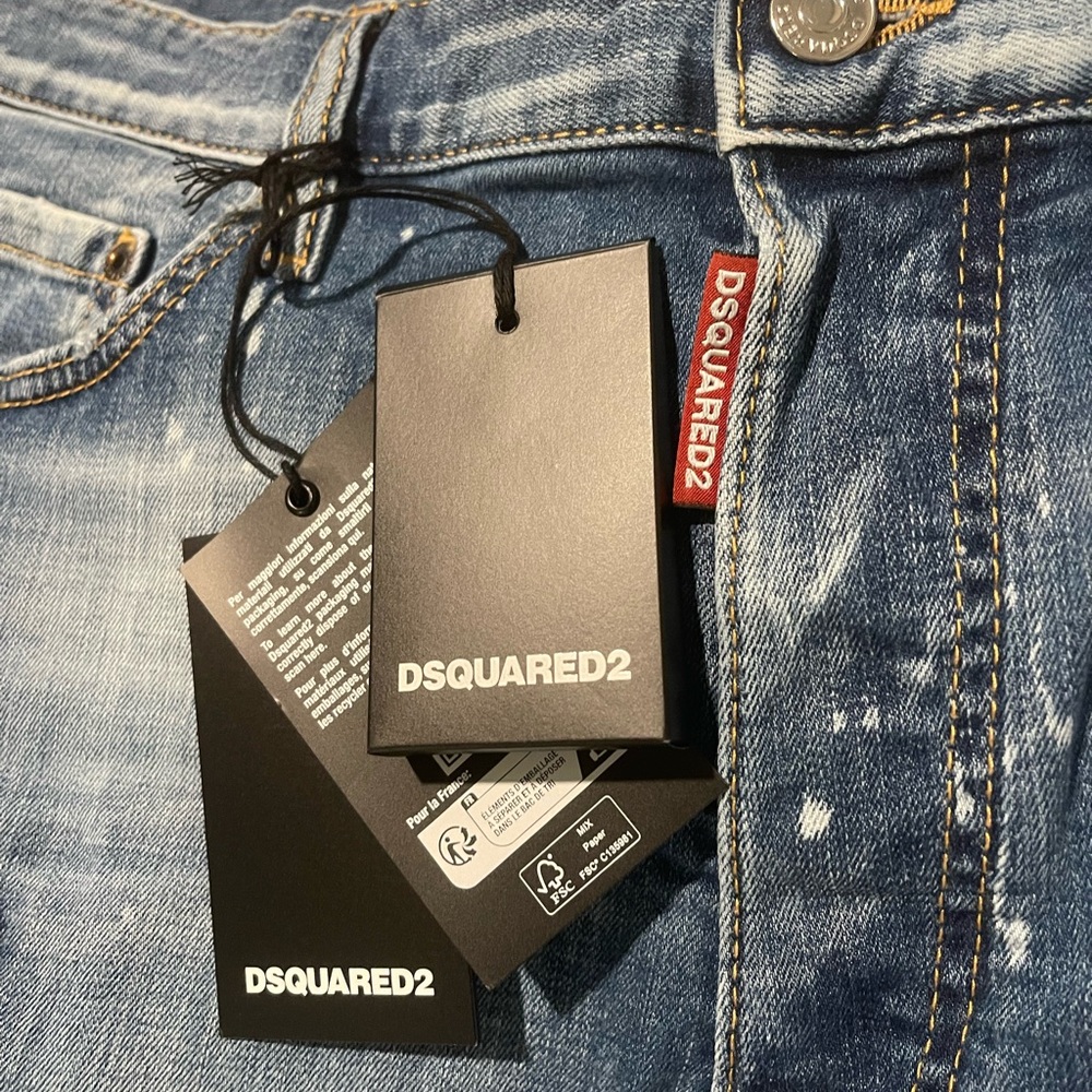 DSQUARED2.  MEDIUM BLUE SQUARE WASH ALL OVER PRINT SHORT.